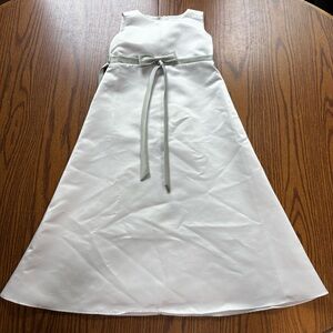 ❄️DONATING SOON! Swea Pea and lily Charming White Kids Dress with Gray Bow Sz 6